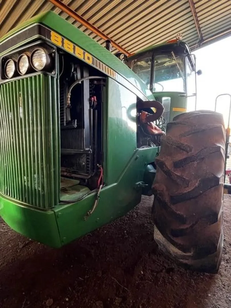 John Deere 8850 | MK Landbou Dienste