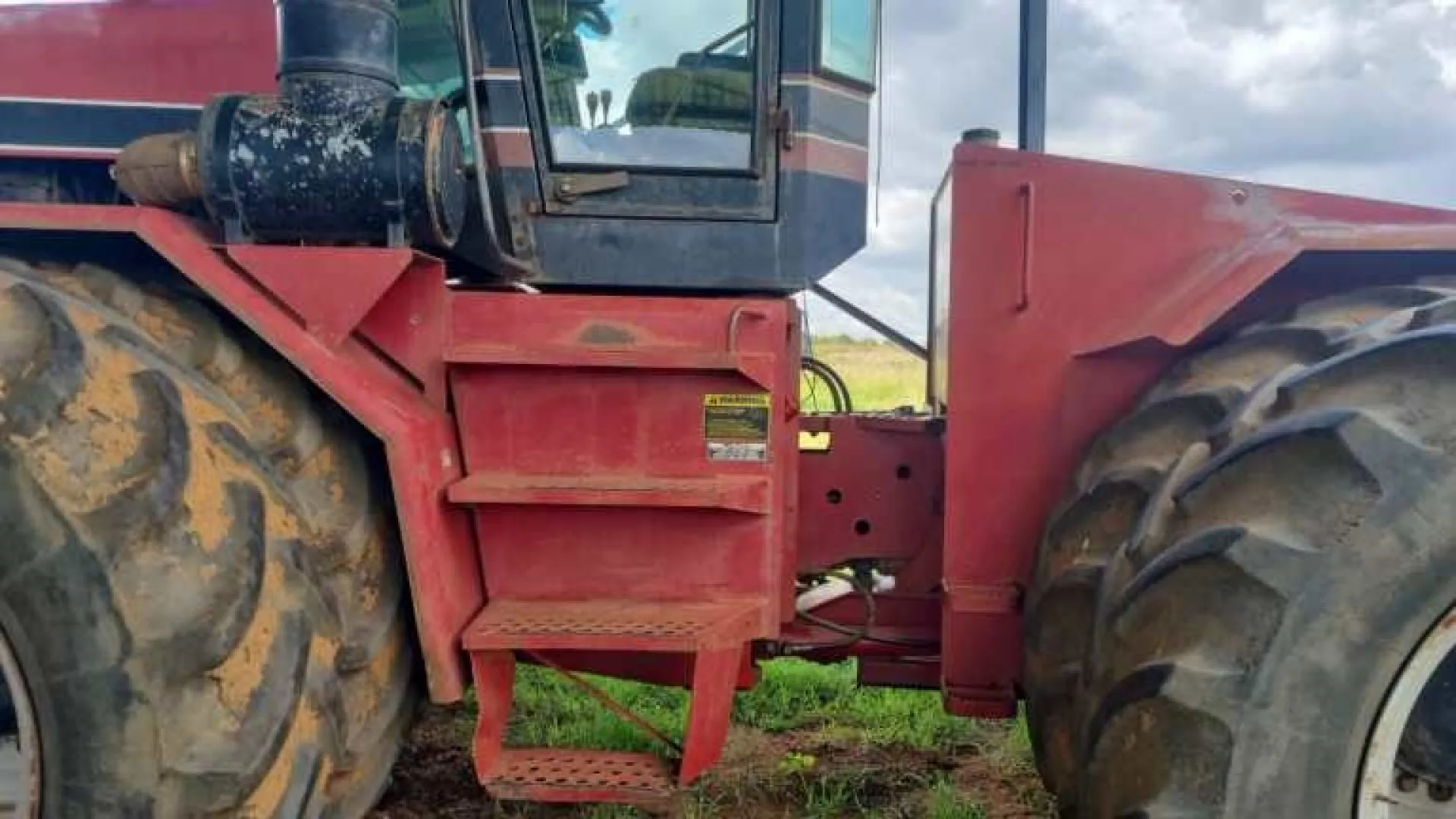 2002 Case Steiger 9370 with autosteer | QAC Equipment