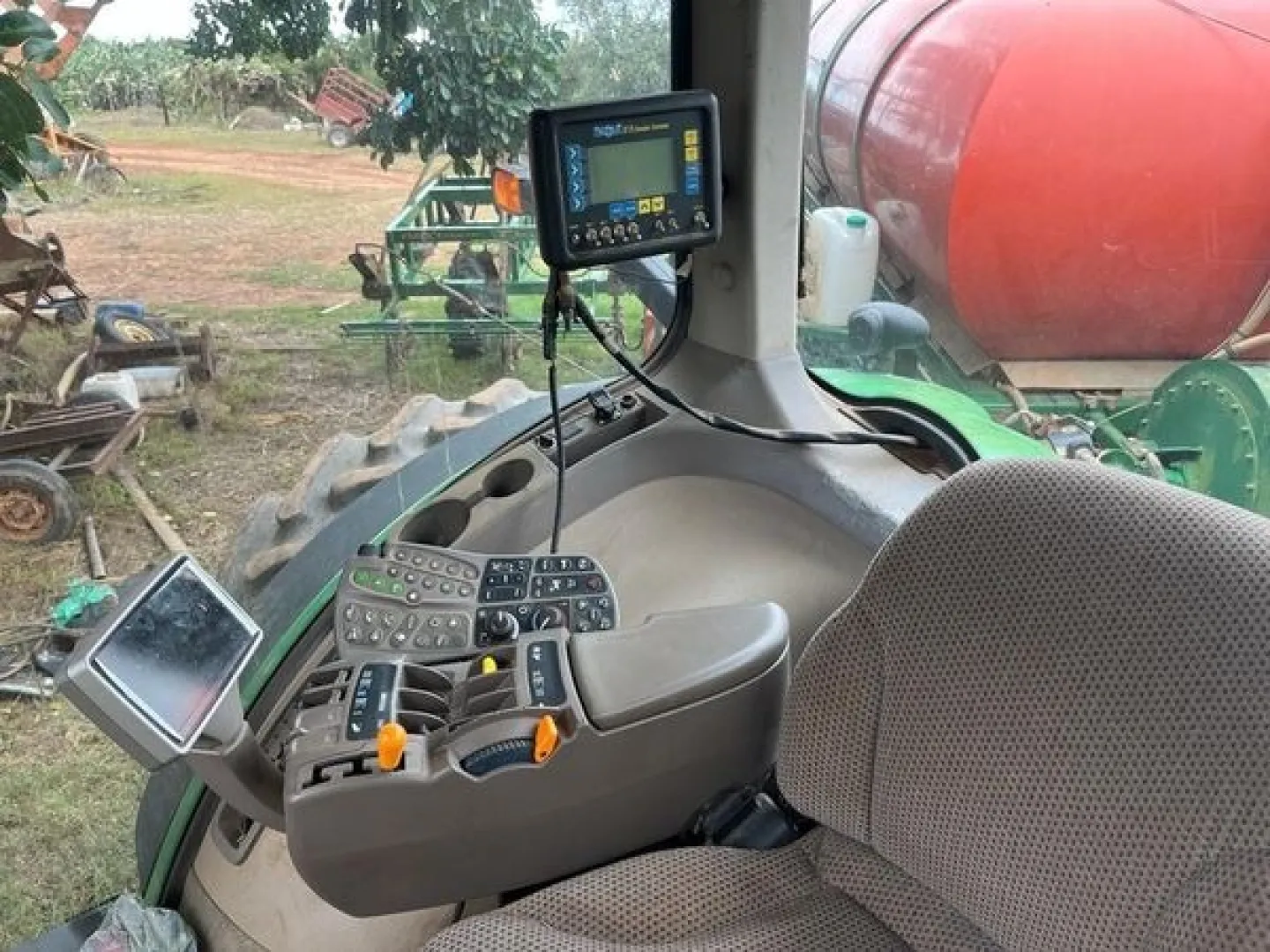 2020 Model Claas Axion 850 | MK Landbou Dienste