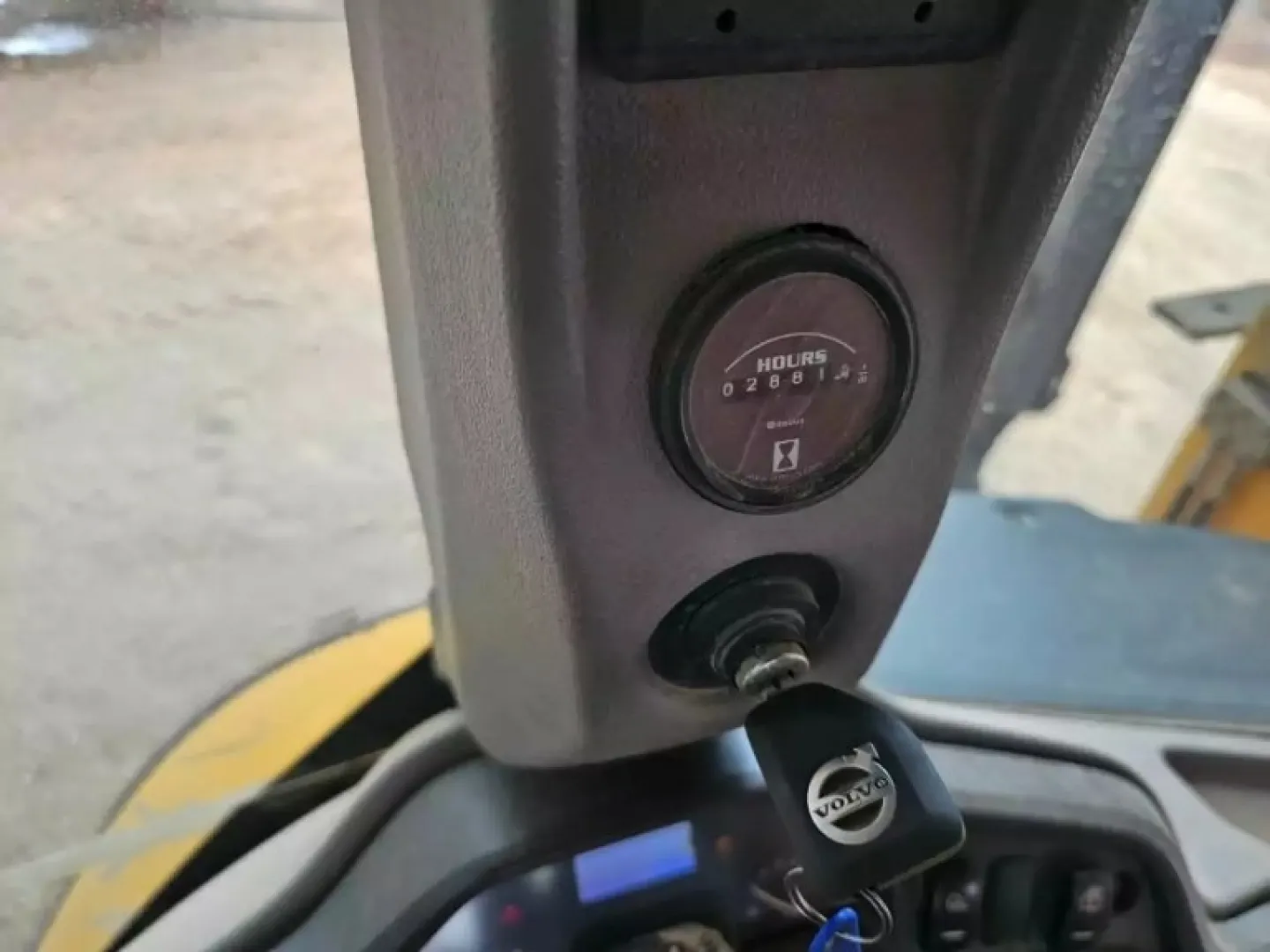 Volvo TLB | BL 61 B | QAC Equipment